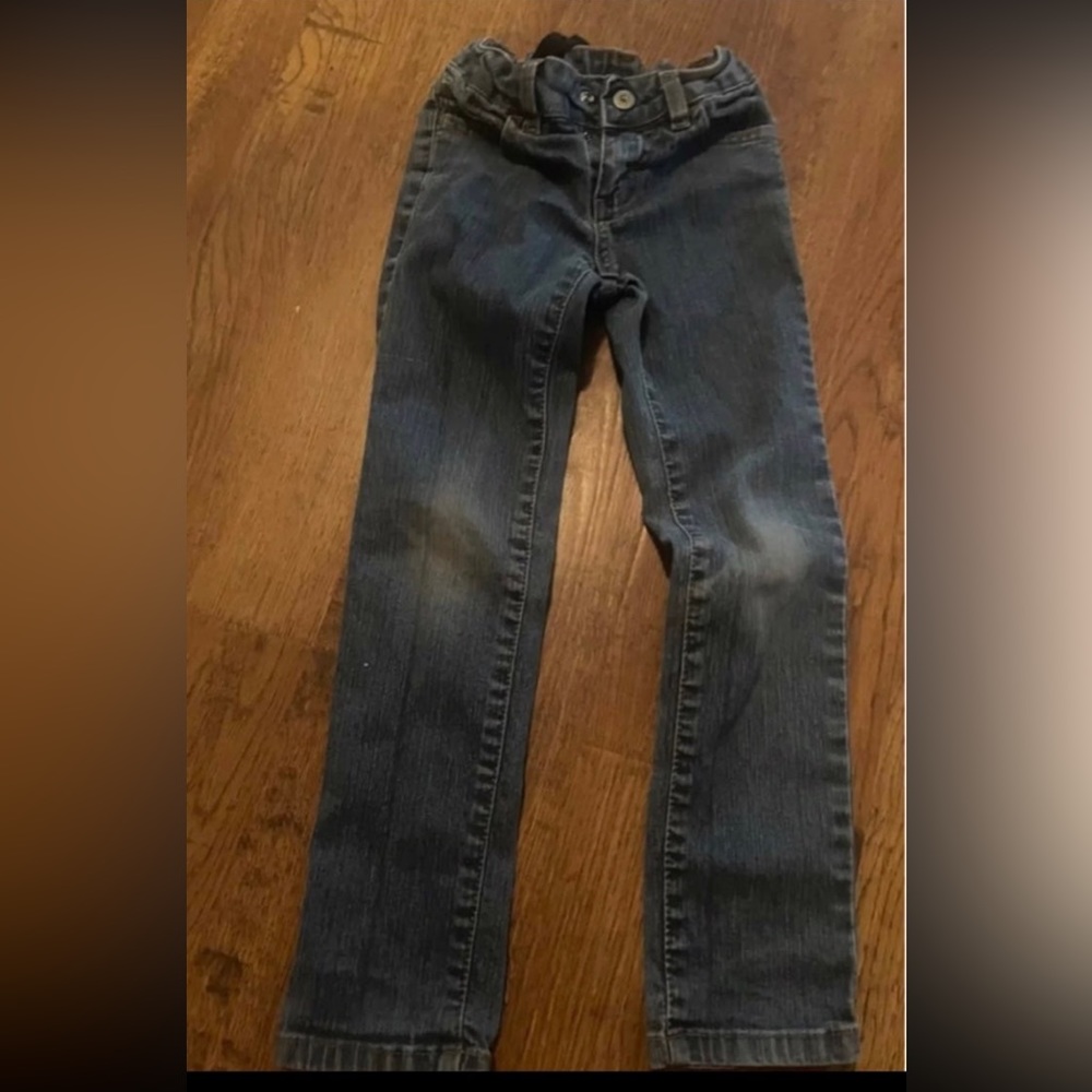 Girls 5 jeans adjustable straps in waist